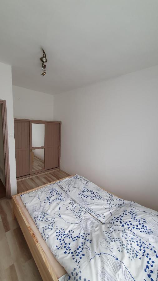 Aron Apartman Бадачоньтомай Экстерьер фото